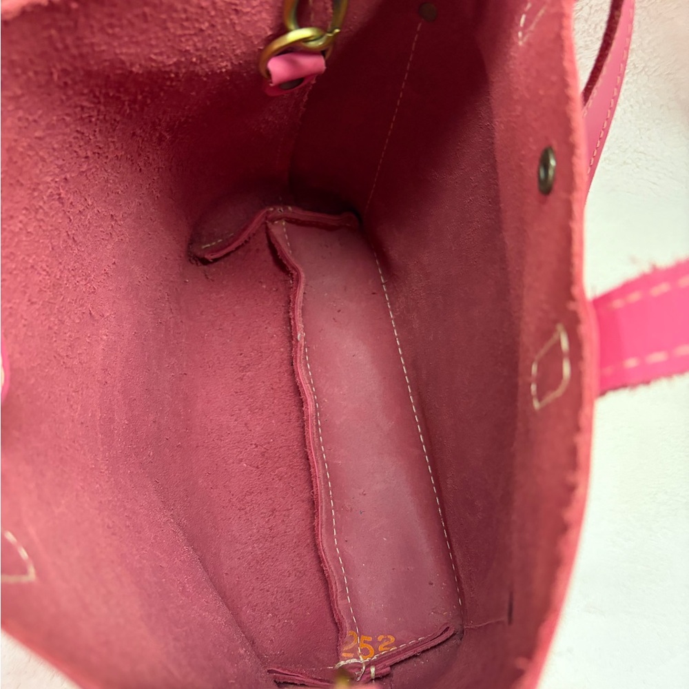 Portland Leather AP Mini Crossbody in Margot - Picture 7 of 11